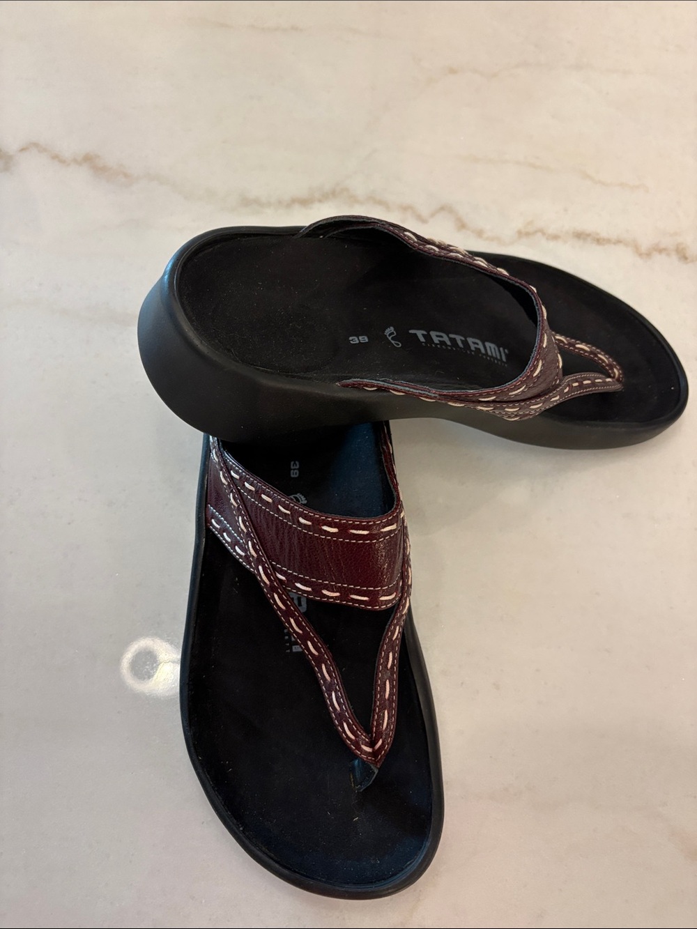 Tatami Women's Brown Thong Sandals